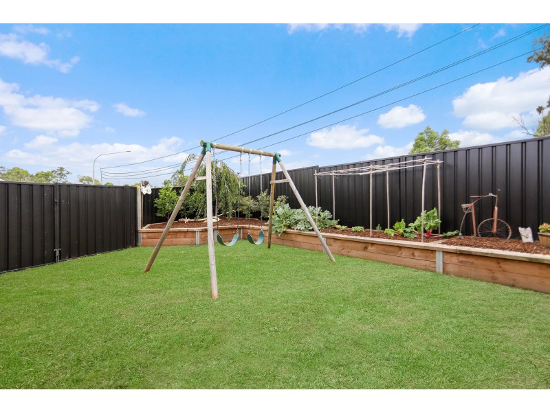 1 Citronelle Court, Cranebrook NSW 2749