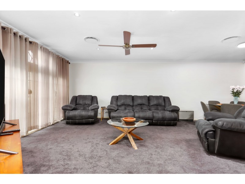 1 Citronelle Court, Cranebrook NSW 2749