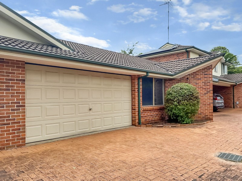 2/13 Lethbridge Street, Penrith NSW 2750