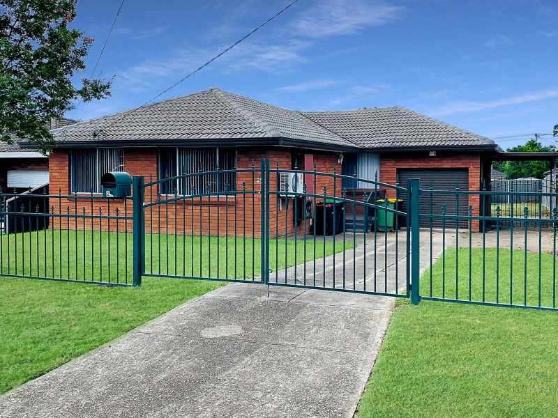 25 Bass Street, Colyton NSW 2760