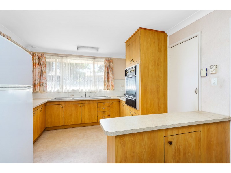 6 Berry Place, Werrington County NSW 2747