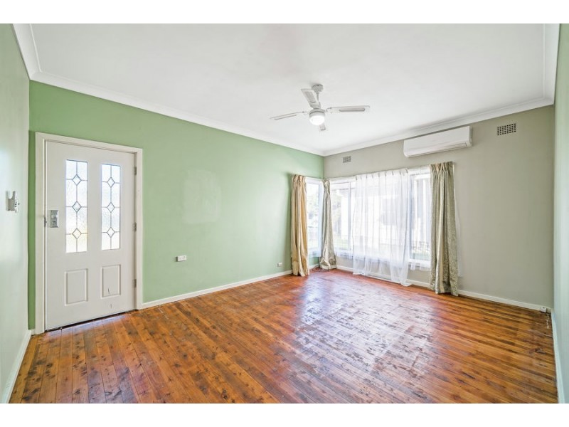 11 Gordon Street, St Marys NSW 2760