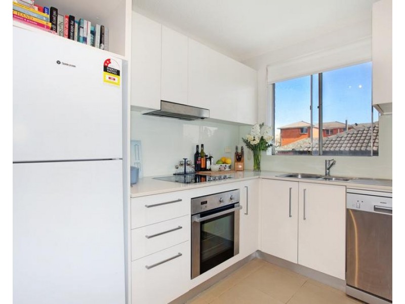 8/18 Pittwater Road, Gladesville NSW 2111