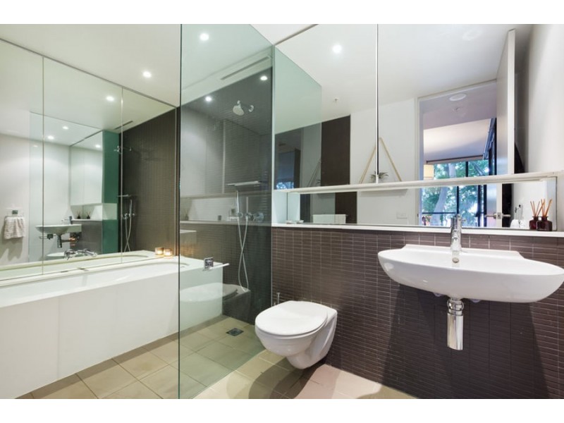 209 3 Sterling Court, Camperdown NSW 2050