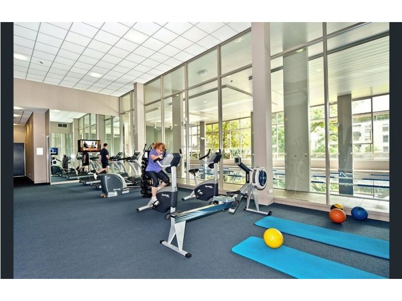 209 3 Sterling Court, Camperdown NSW 2050