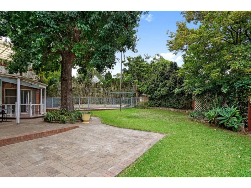 14 Richmond Street, Denistone East NSW 2112