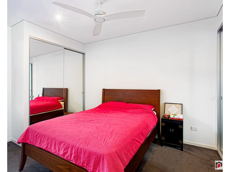 604 133 Bowden Street, Meadowbank NSW 2114