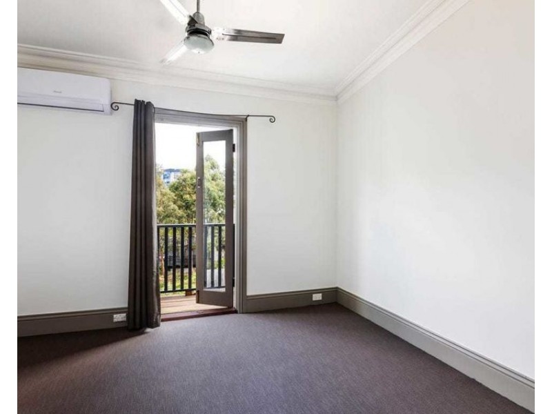 10 Cross Street, Forest Lodge NSW 2037