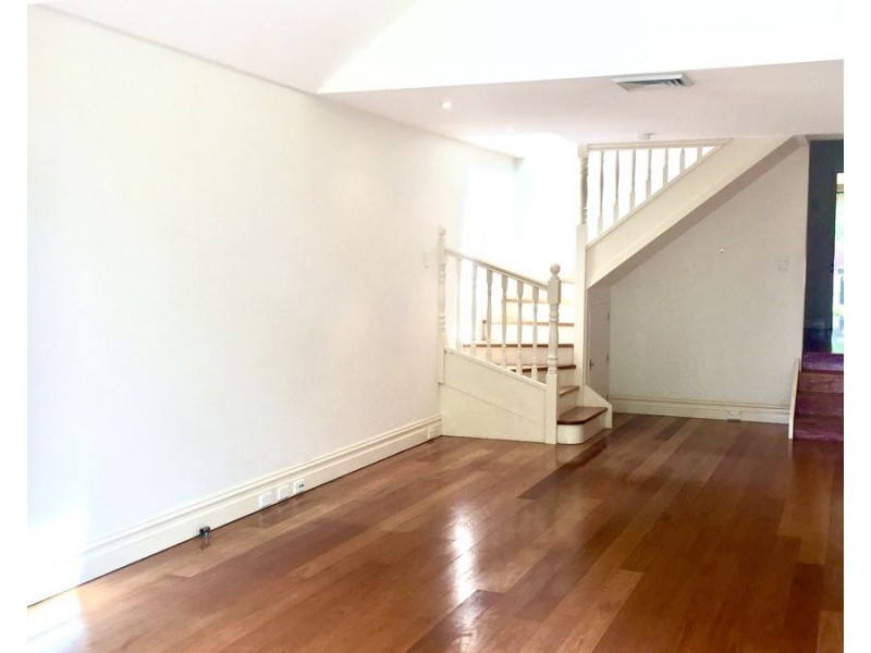 16 Harris Street, Willoughby NSW 2068