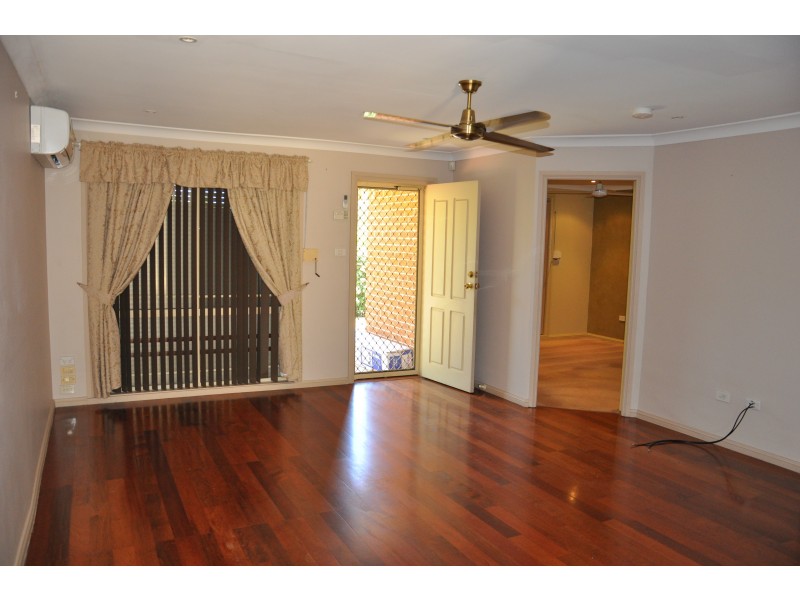 1 McMahon Close, Penrith NSW 2750