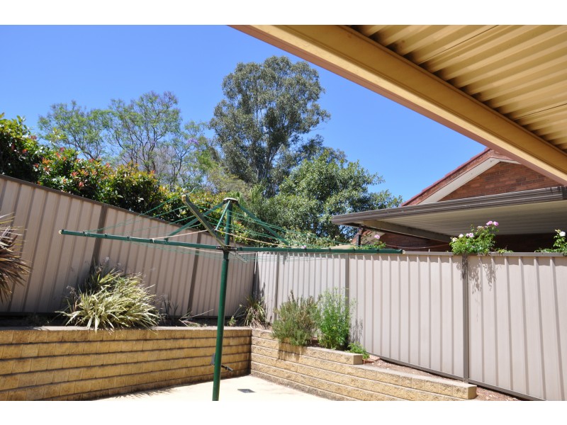 1 McMahon Close, Penrith NSW 2750