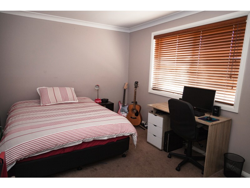 8 Etna St, Orange NSW 2800