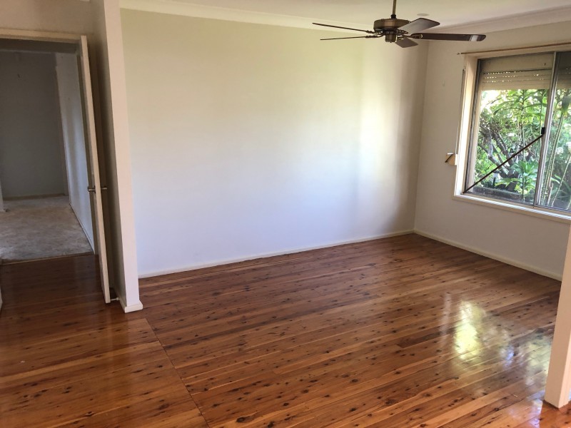 9 Hollier St, Cambridge Park NSW 2747