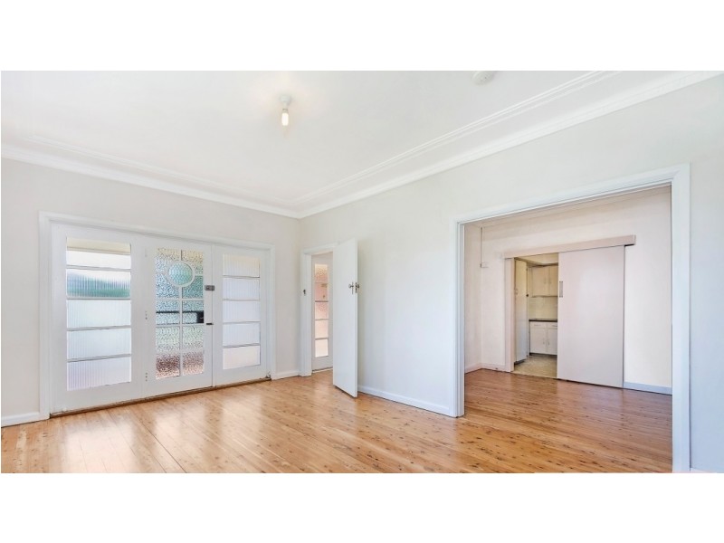 48 Castlereagh St, Penrith NSW 2750