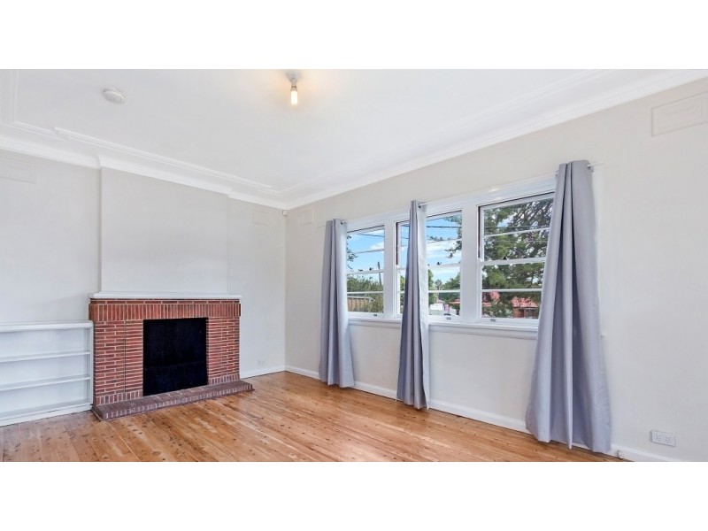 48 Castlereagh St, Penrith NSW 2750