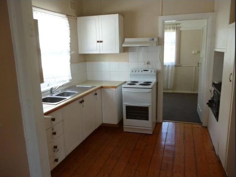65 Margaret Street, Orange NSW 2800