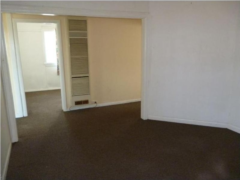 65 Margaret Street, Orange NSW 2800