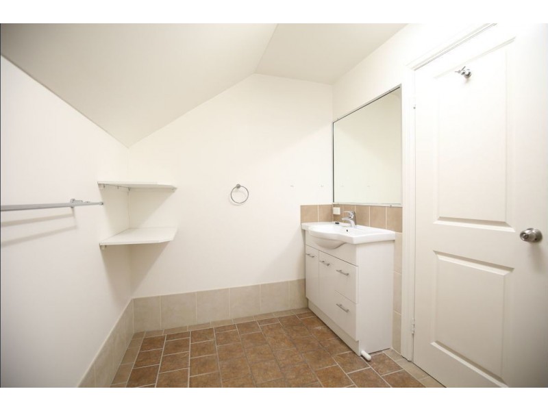 Unit 2/35A Mclachlan St, Orange NSW 2800