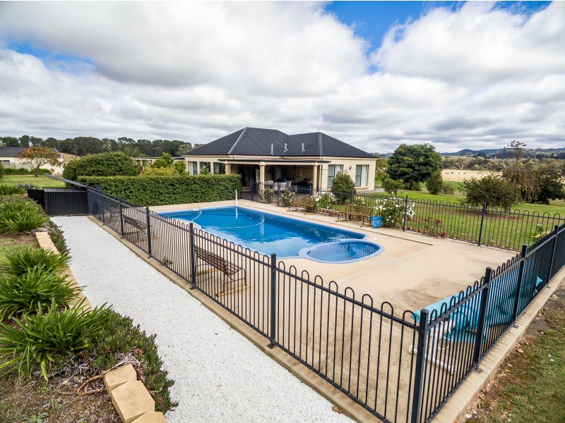 835 Forest Road, Springside NSW 2800
