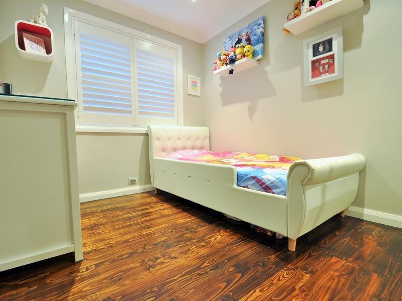 6 Sandra Place, South Penrith NSW 2750