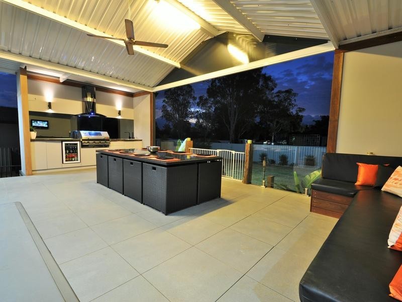 6 Sandra Place, South Penrith NSW 2750