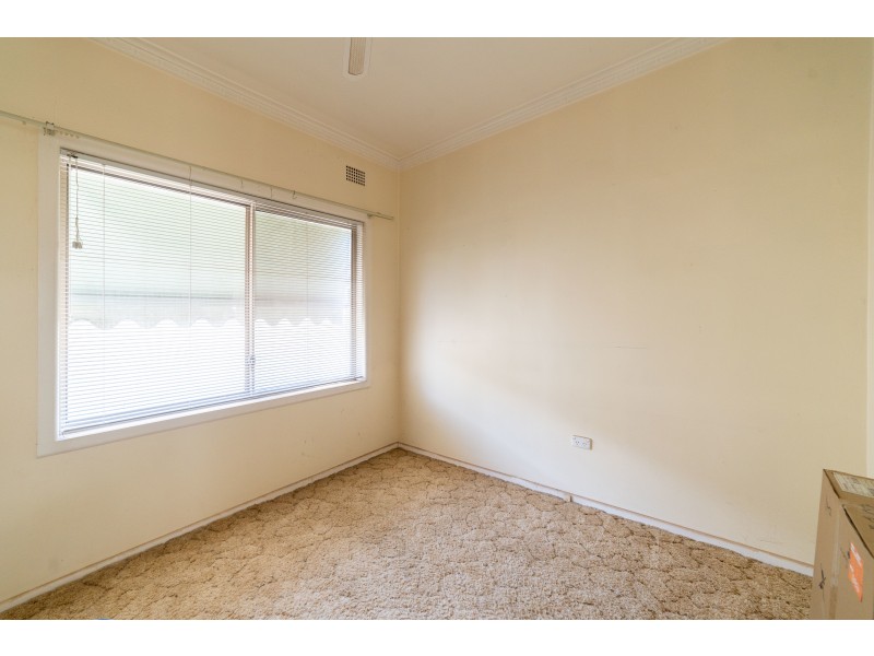 17 Churchill Ave, Orange NSW 2800