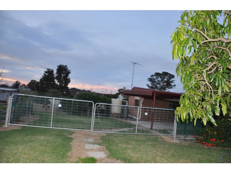3063 The Northern Road, Luddenham NSW 2745