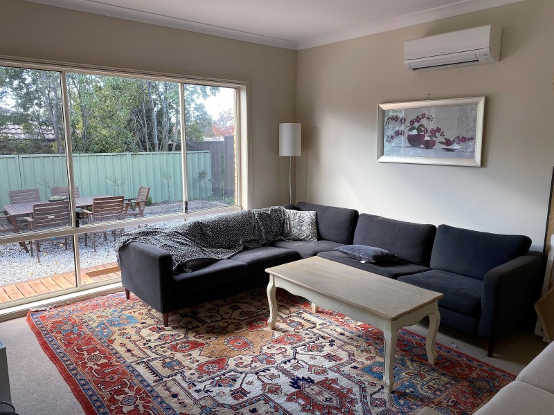 11a Roselawn Dr, Orange NSW 2800