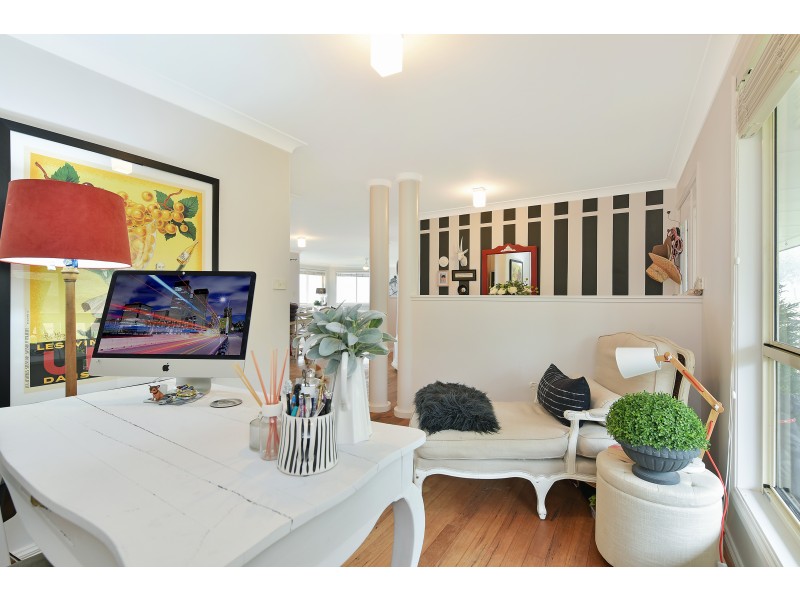 53 DAINTREE CLOSE, South Bowenfels NSW 2790