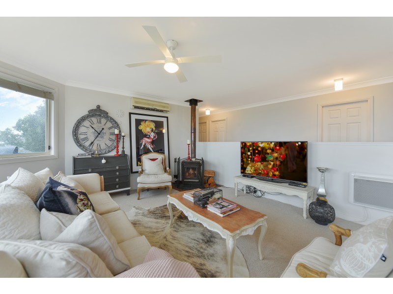 53 DAINTREE CLOSE, South Bowenfels NSW 2790