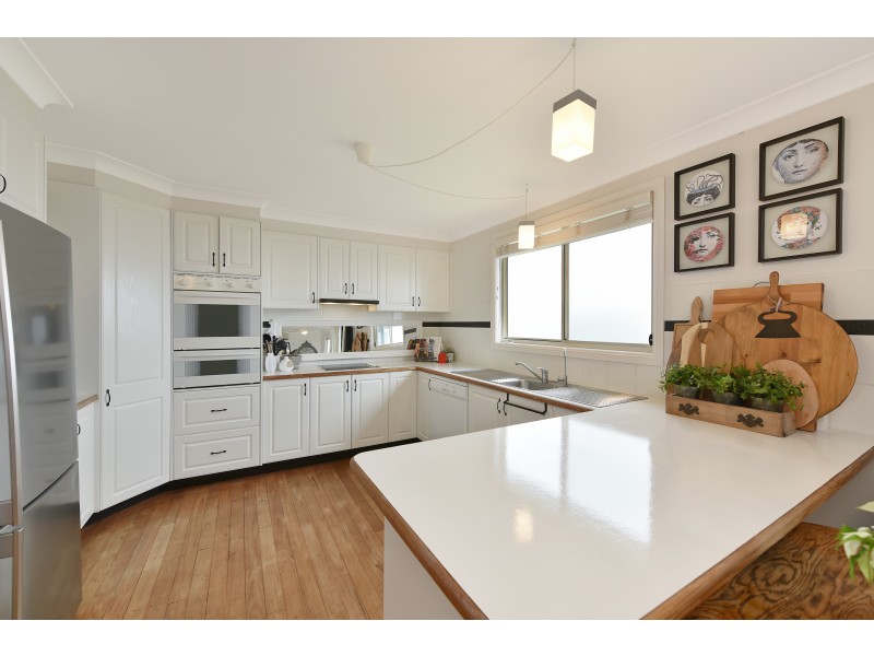 53 DAINTREE CLOSE, South Bowenfels NSW 2790