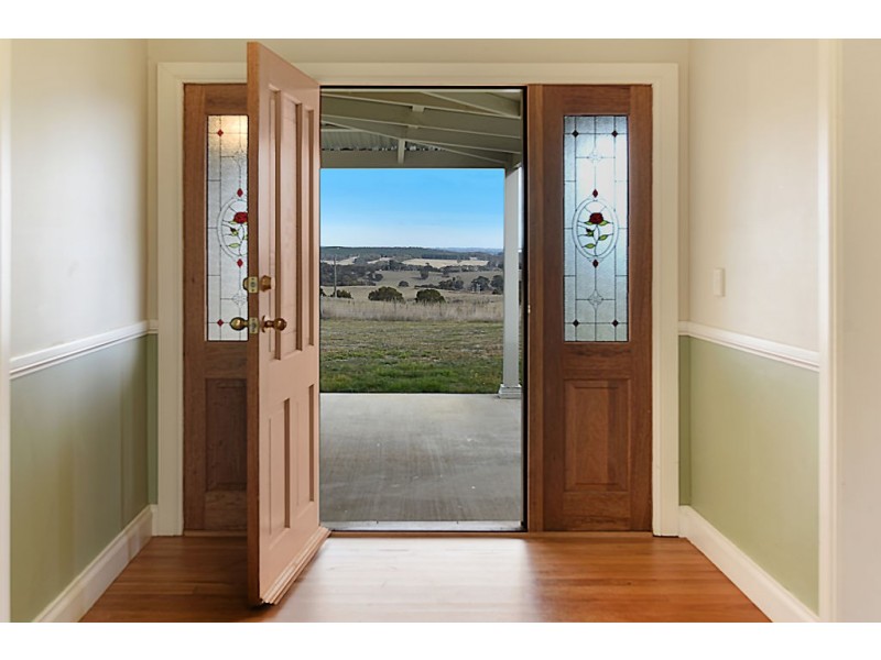 207 MEADOWS ROAD, Hazelgrove NSW 2787