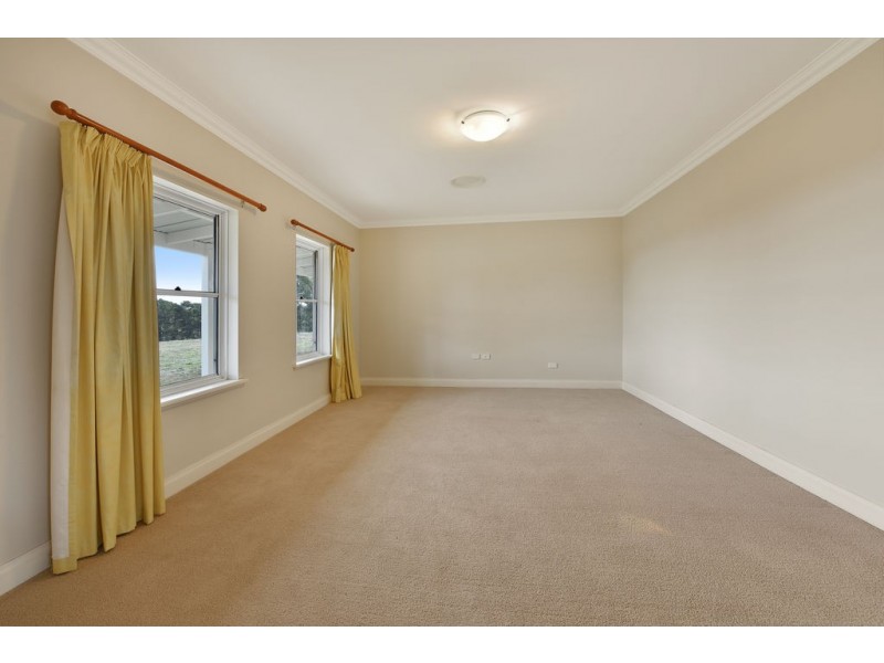 207 MEADOWS ROAD, Hazelgrove NSW 2787