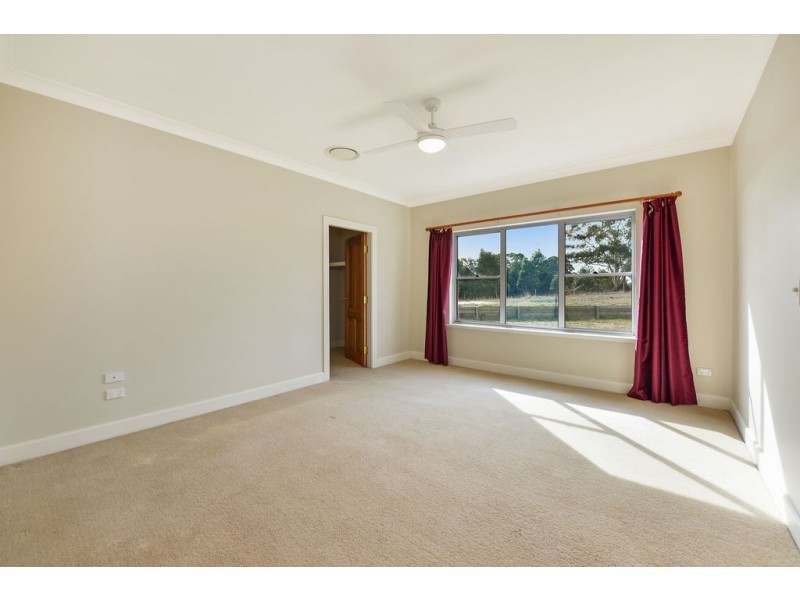 207 MEADOWS ROAD, Hazelgrove NSW 2787