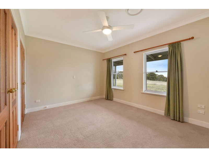 207 MEADOWS ROAD, Hazelgrove NSW 2787