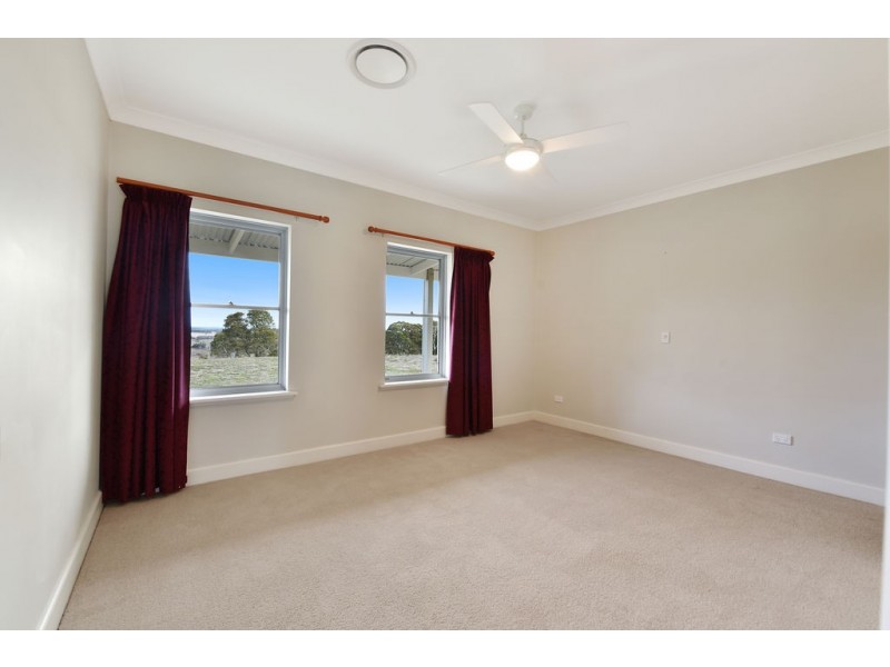 207 MEADOWS ROAD, Hazelgrove NSW 2787