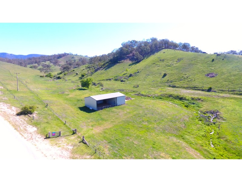 710 CULLENBENBONG ROAD, Ganbenang NSW 2790