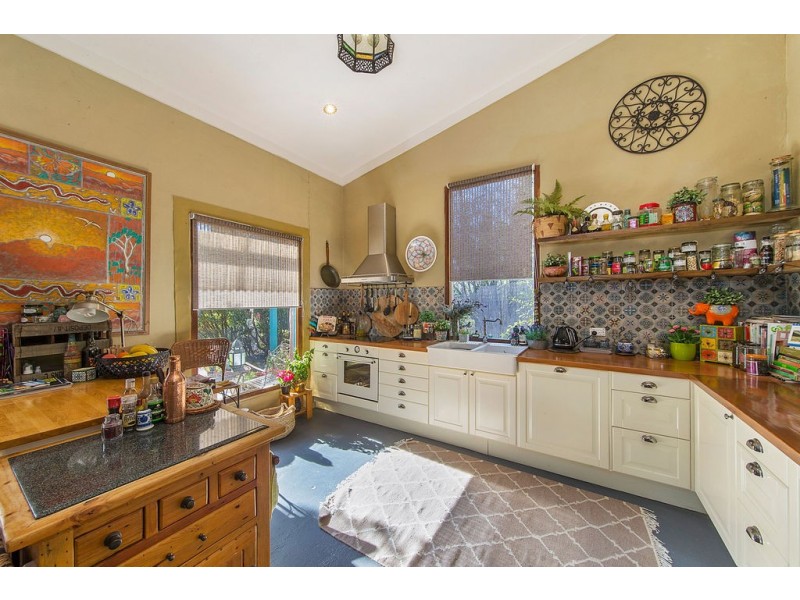 1 HUGHES LANE, Marrangaroo NSW 2790