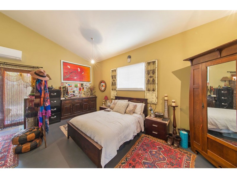 1 HUGHES LANE, Marrangaroo NSW 2790