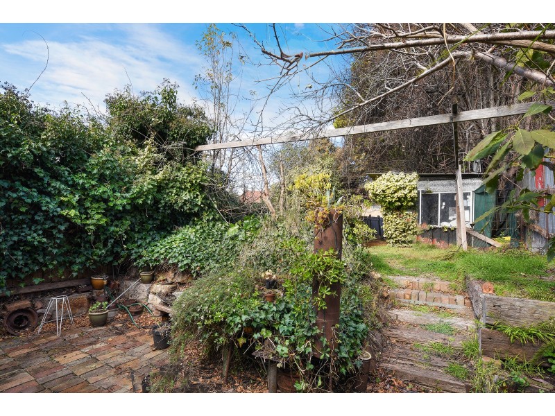17 MAIN STREET, Lithgow NSW 2790