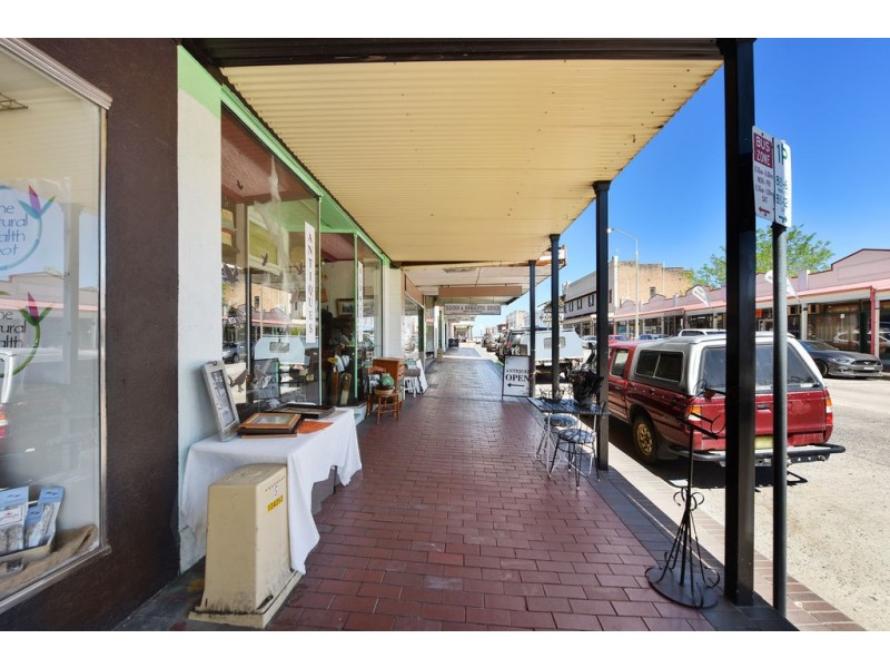 17 MAIN STREET, Lithgow NSW 2790