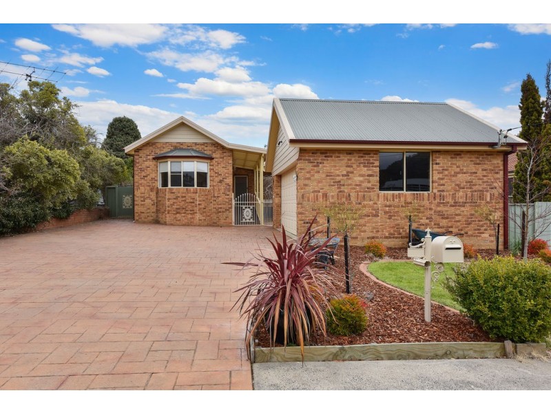 50 HAYLEY STREET, Lithgow NSW 2790