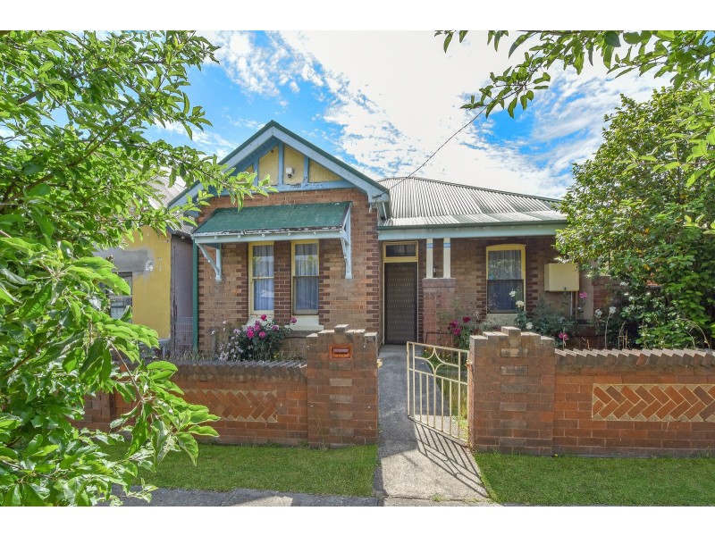 23 Tank Street, Lithgow NSW 2790