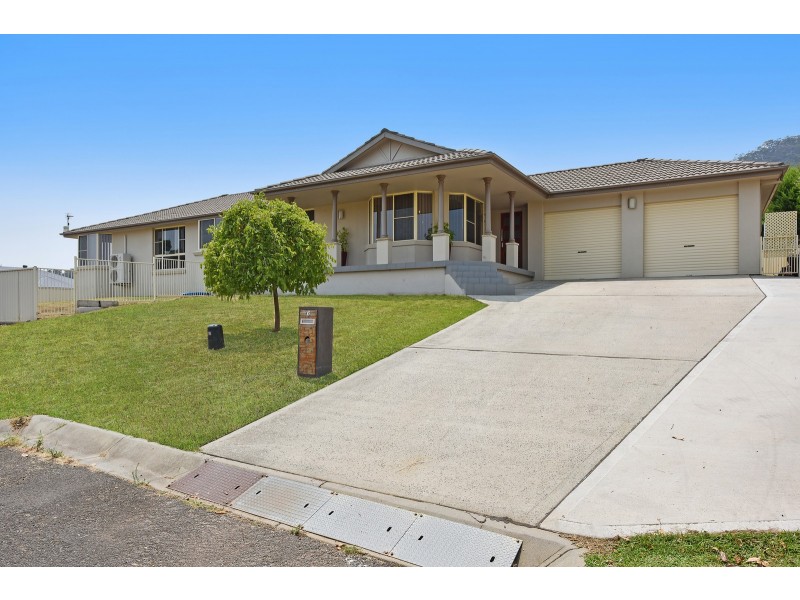 6 Protea Place, South Bowenfels NSW 2790