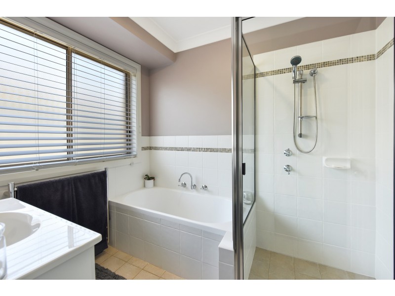 13 Finlay Avenue, Littleton NSW 2790