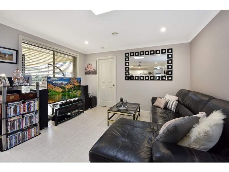 13 Finlay Avenue, Littleton NSW 2790