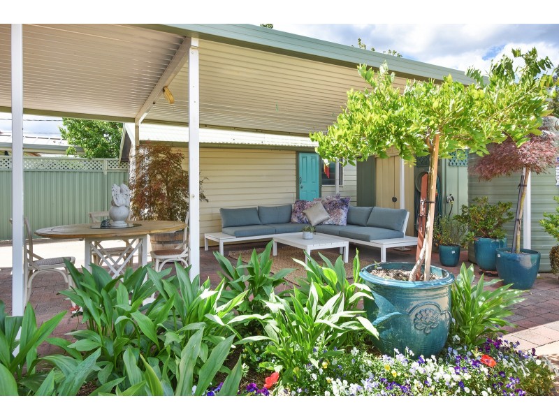 4 Amiens Street, Littleton NSW 2790