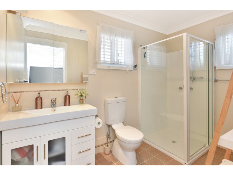 4 Amiens Street, Littleton NSW 2790