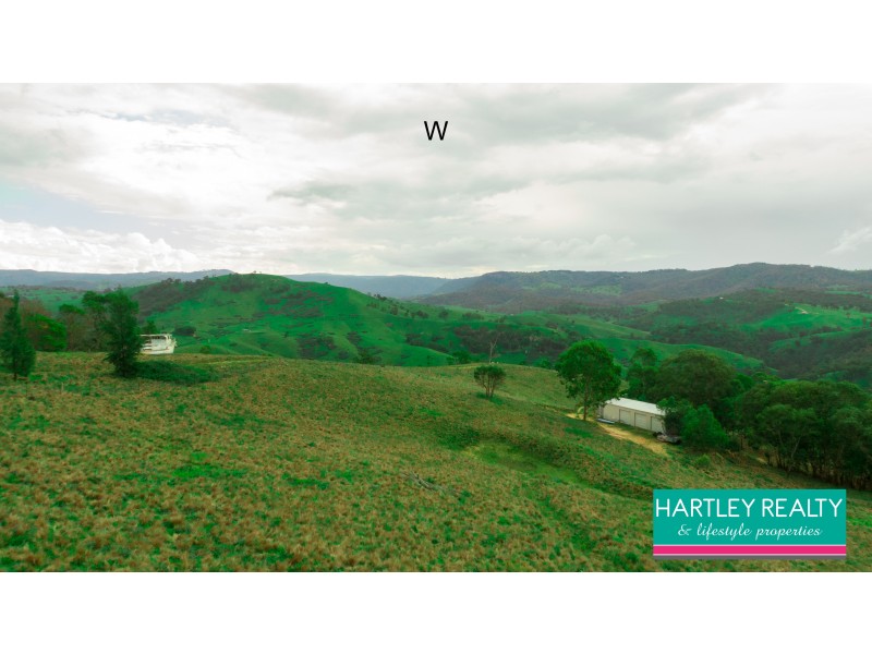 11 Carinya Close, Kanimbla NSW 2790