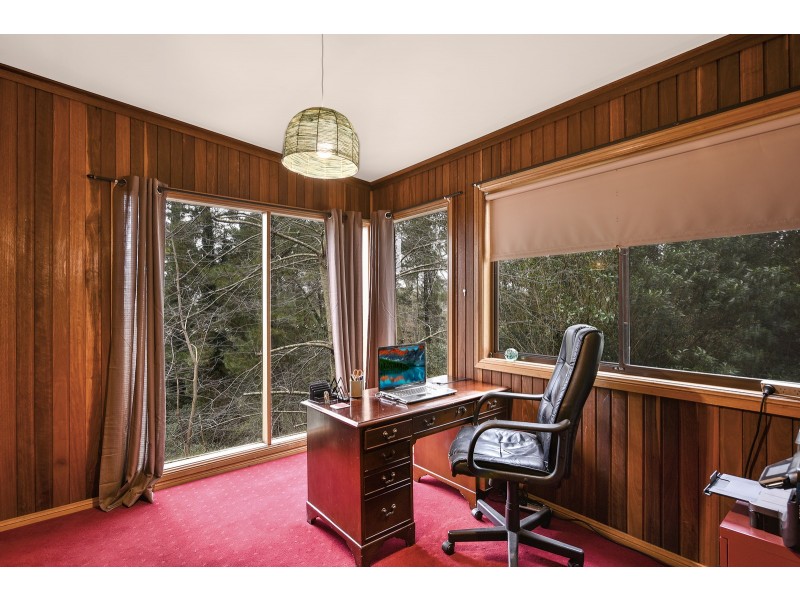 69 Railway Parade, Leura NSW 2780